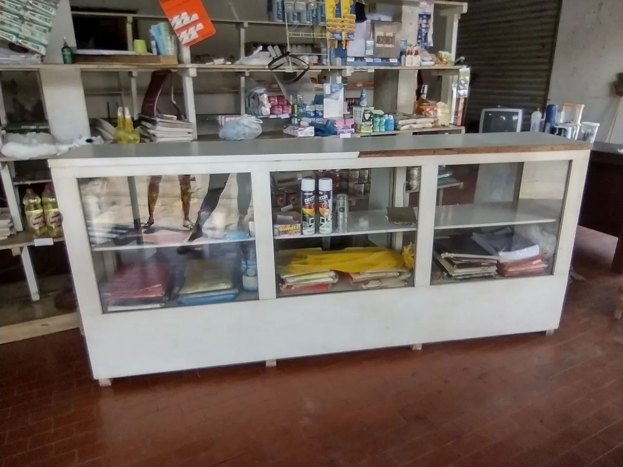 Balcão, Vitrine, mostruário de vidro. - Foto 3
