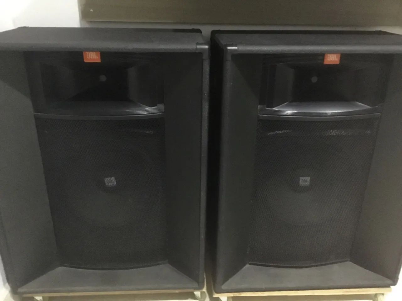 Caixas de Som JBL Profissionais TR 126