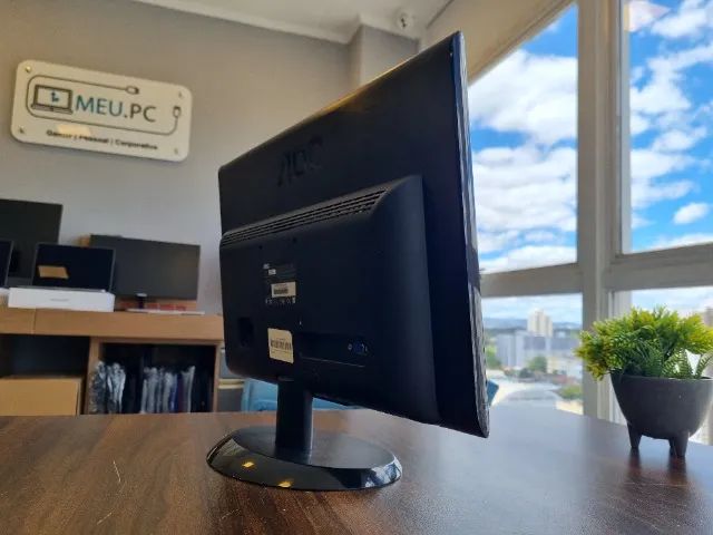 Monitor AOC 18,5" WIDESCREEN | LED | 60 Hz | Modelo: E950SWN - Foto 5