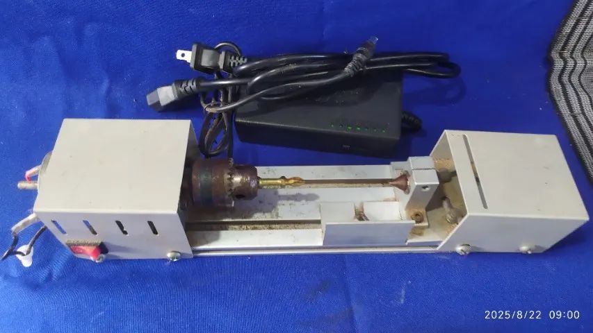 MINI TORNO PARA SERVIÇOS DE MADEIRA ARTEZANAL 127V - Foto 6