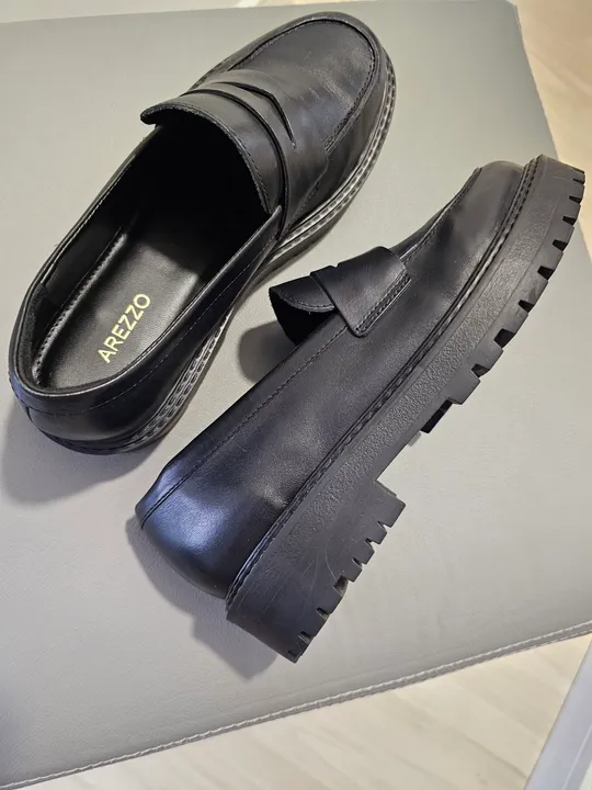 Mocassim em couro AREZZO 36