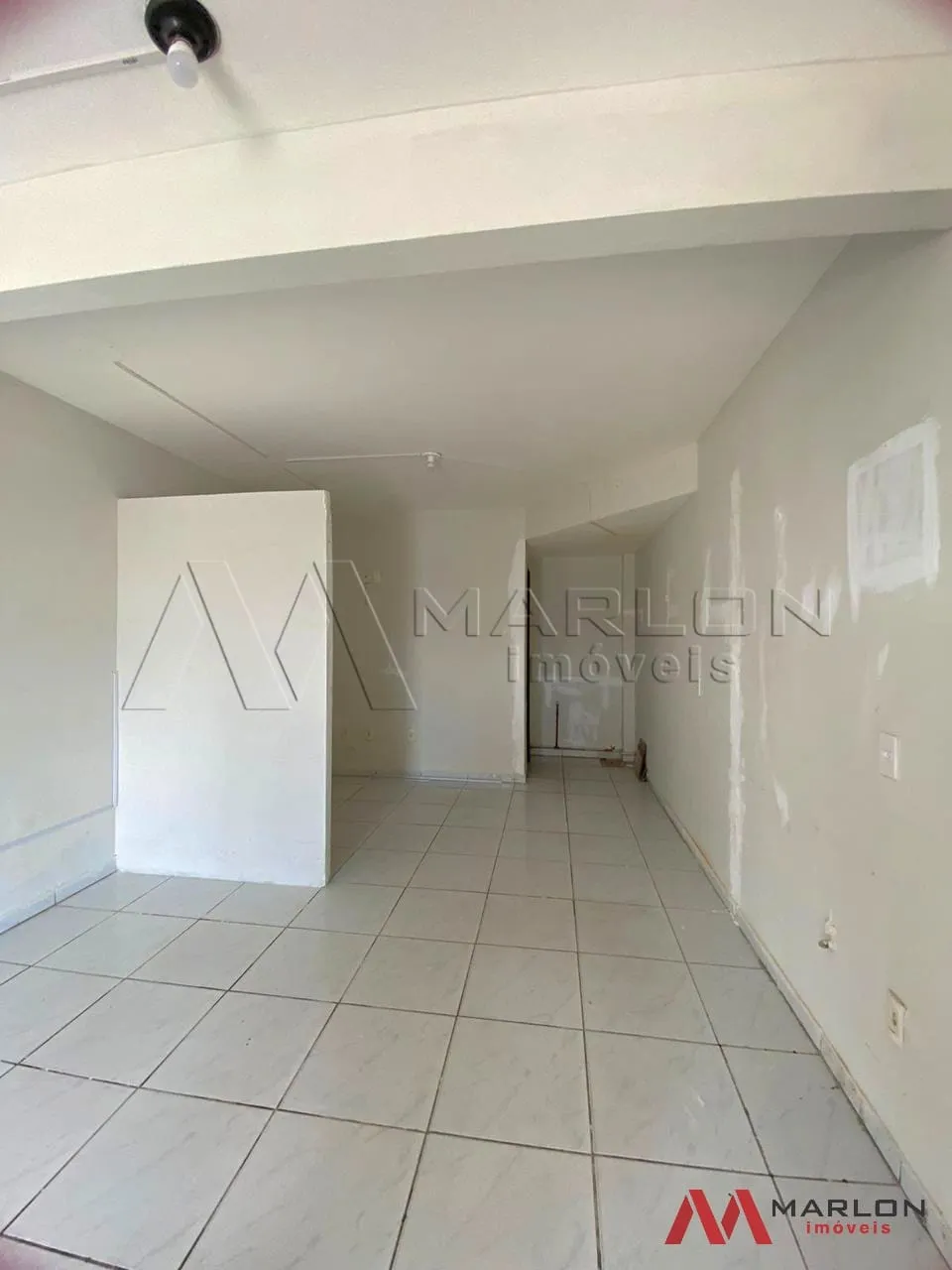 Ponto Comercial em Nova Parnamirim, próx a Av. Maria Lacerda, com banheiro social35m².