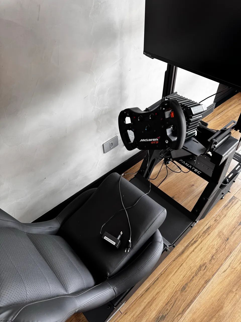 Fanatec Csl de 5 nm + Volante mclaren gt3 Xbox - Foto 2