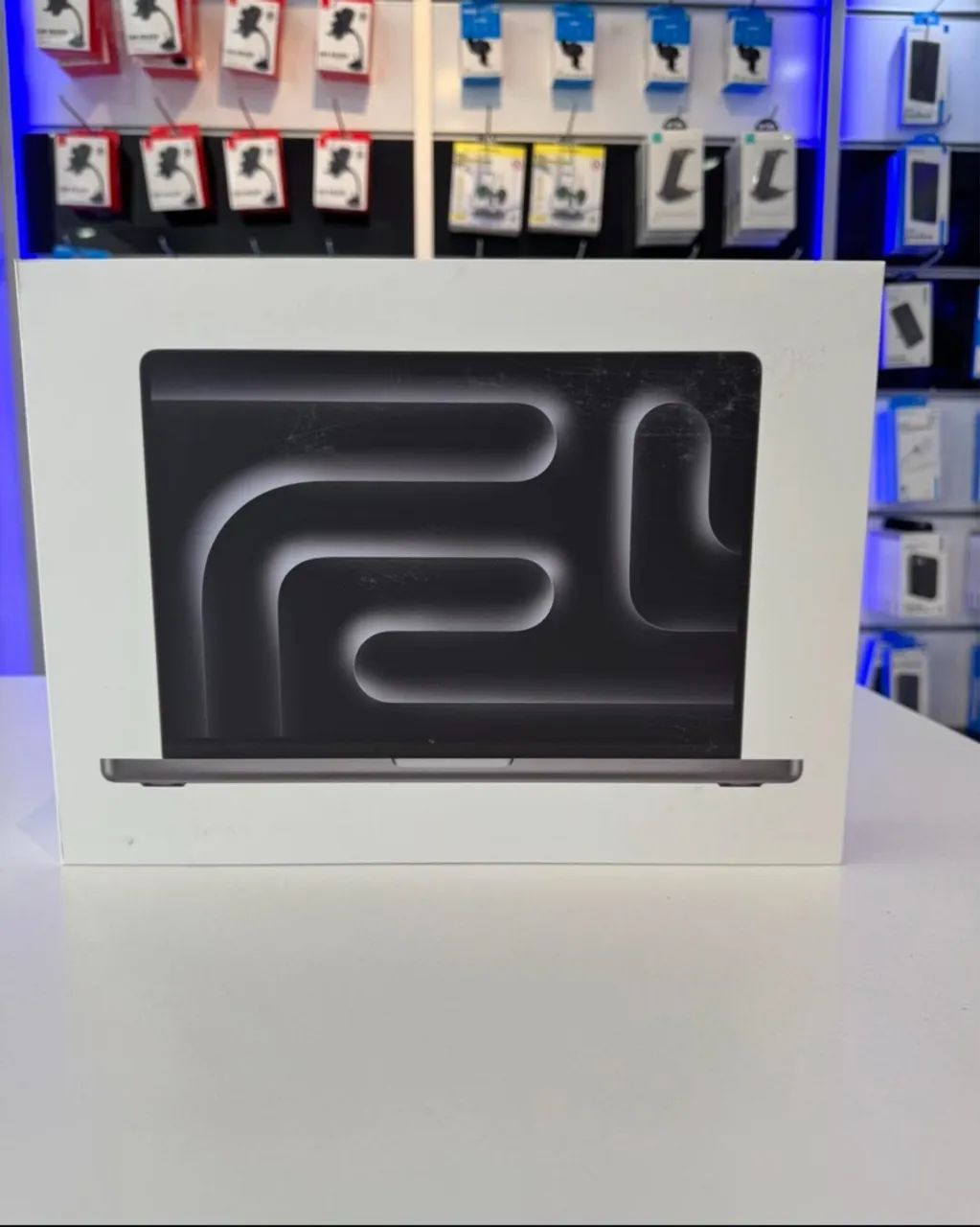 Oportunidade MacBook Pro 14 M4 16G 512 lacrado 