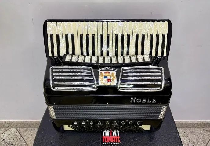 Acordeon Noble