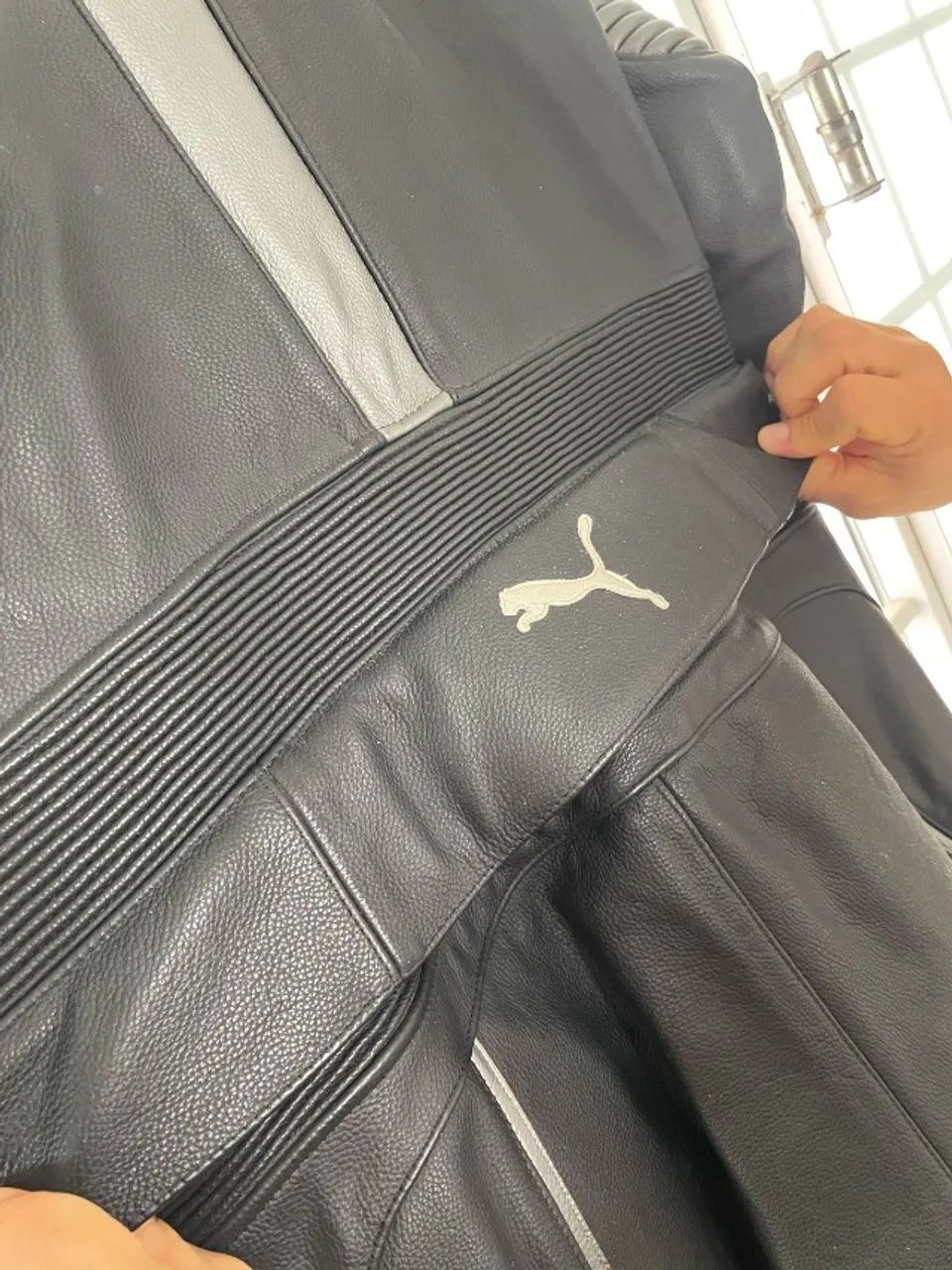 Macacão Puma Dainese (duas peças) - Tamanho 54 - Foto 4