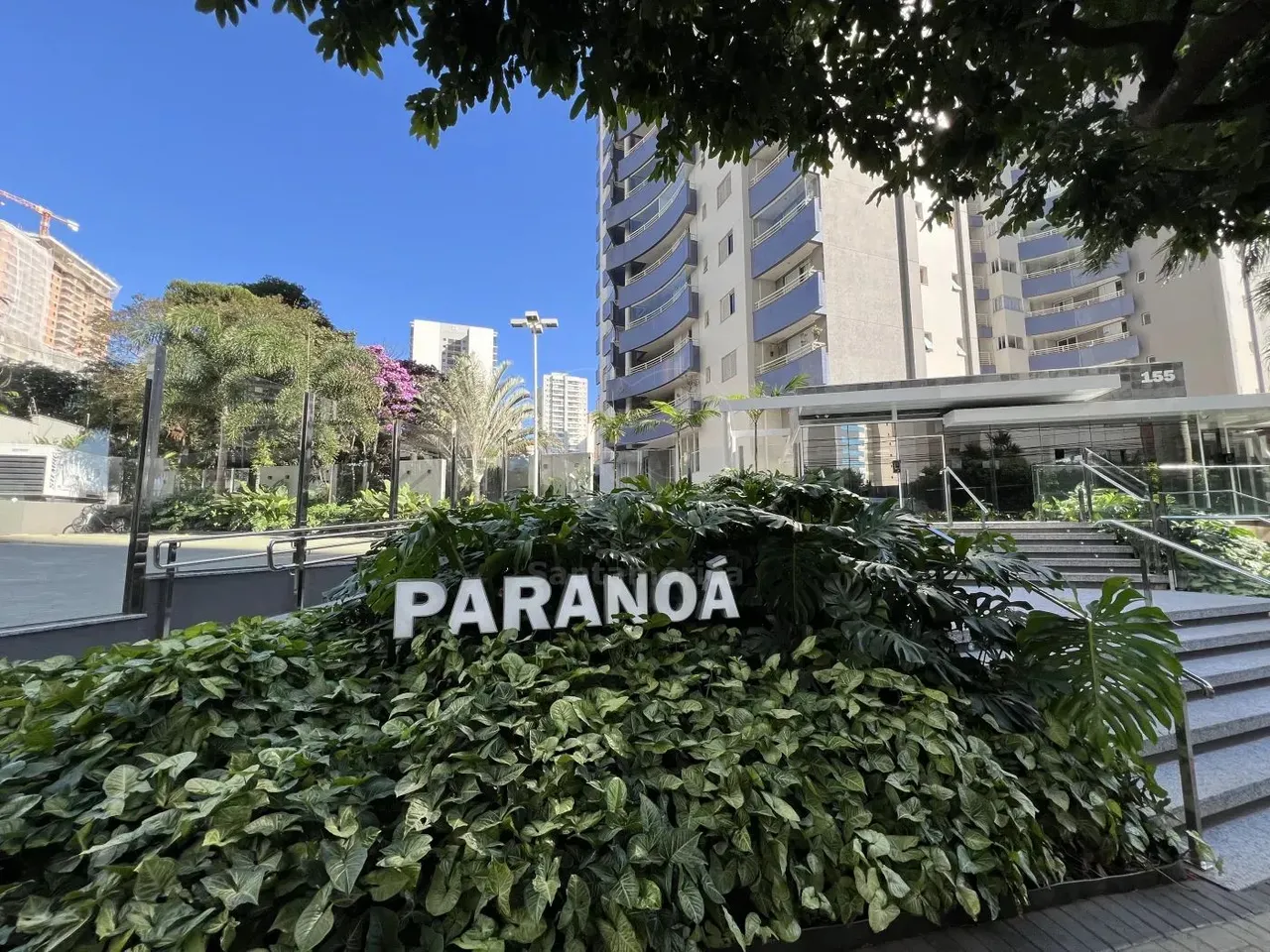Apartamento Alto Padrão com 4 dormitorios na Gleba Palhano em Londrina