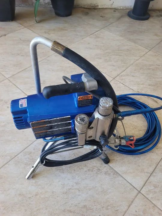 Maquina de pintura GRACO 390 - Foto 4