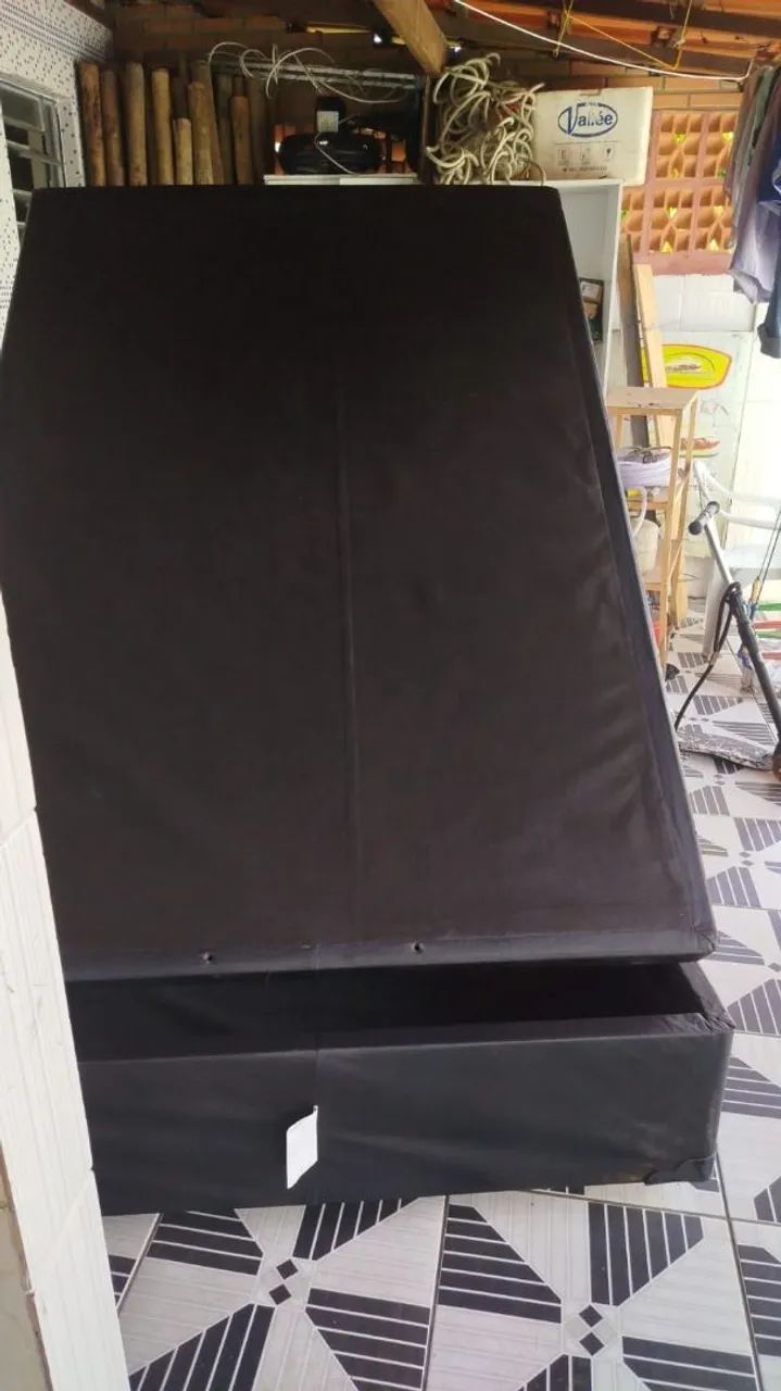 Cama Box de casal com baú