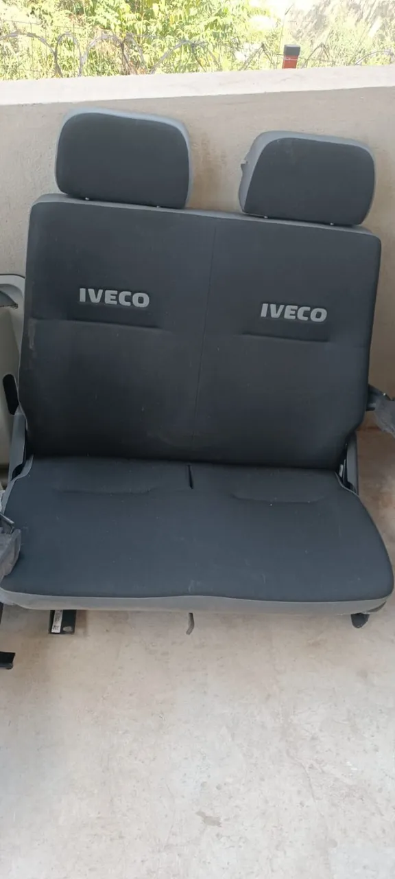 BANCO IVECO E MERCEDES