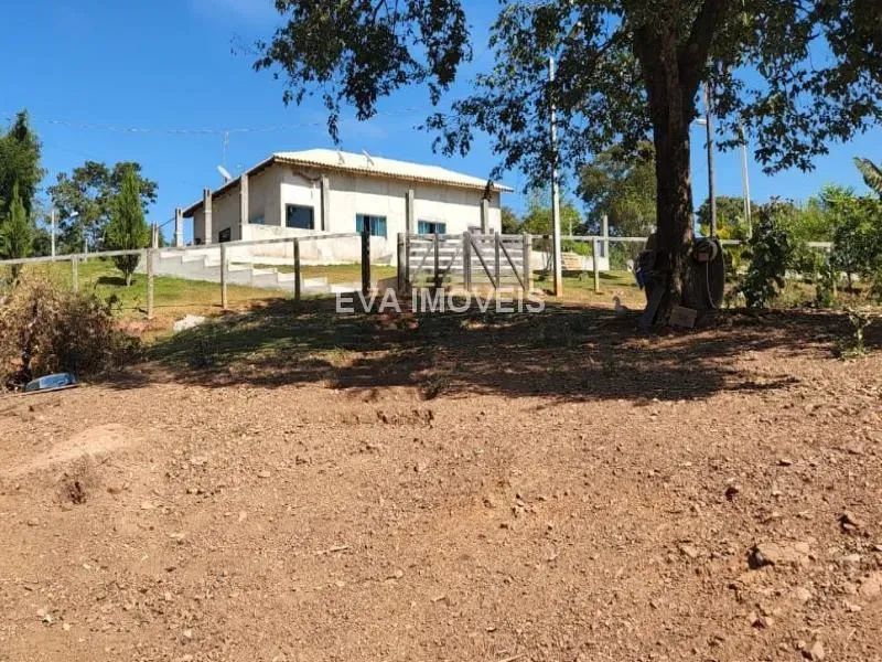 Chácara com 17.000 m²