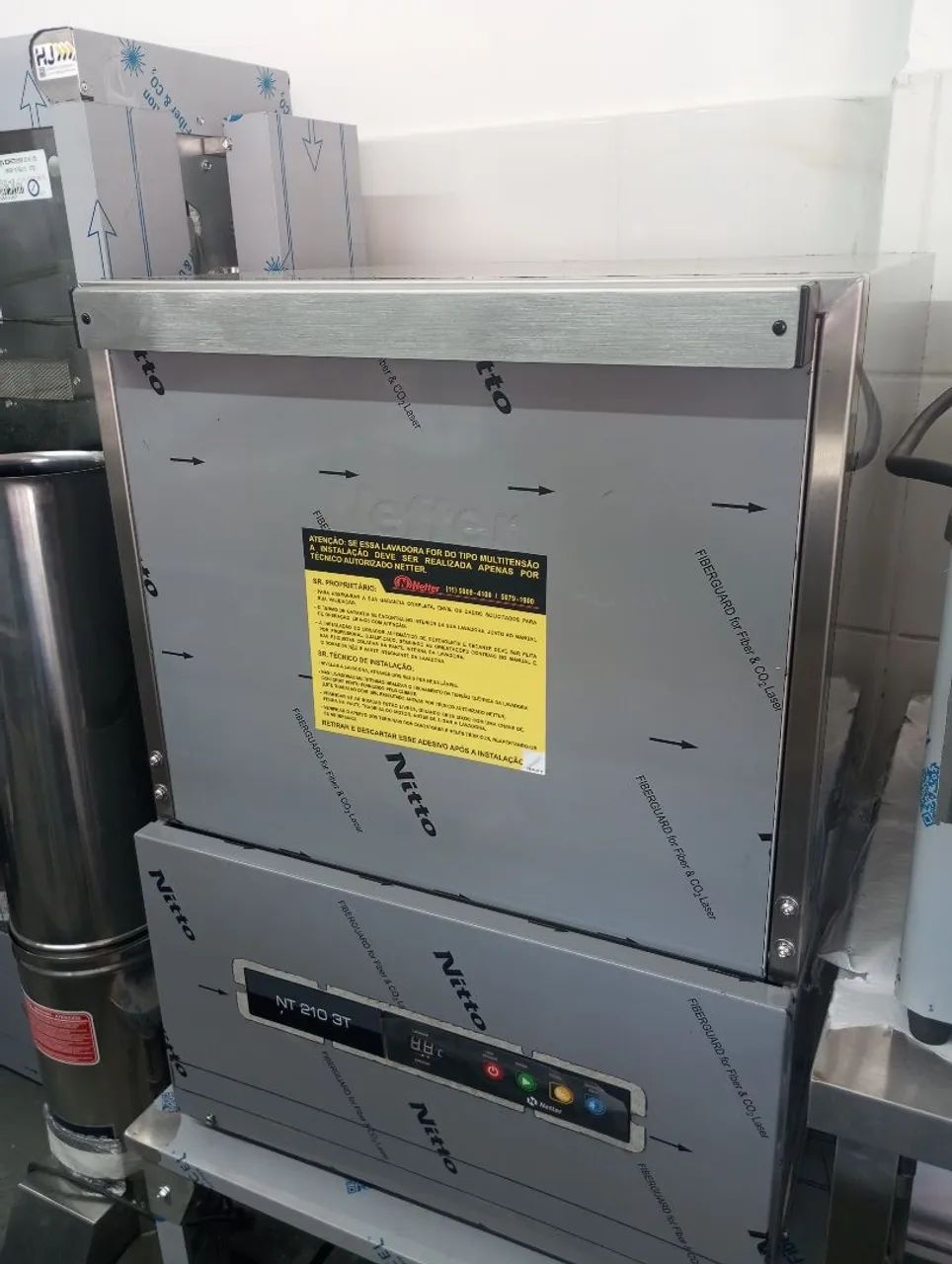 NZ. Lavadora de louças industrial NETTER 