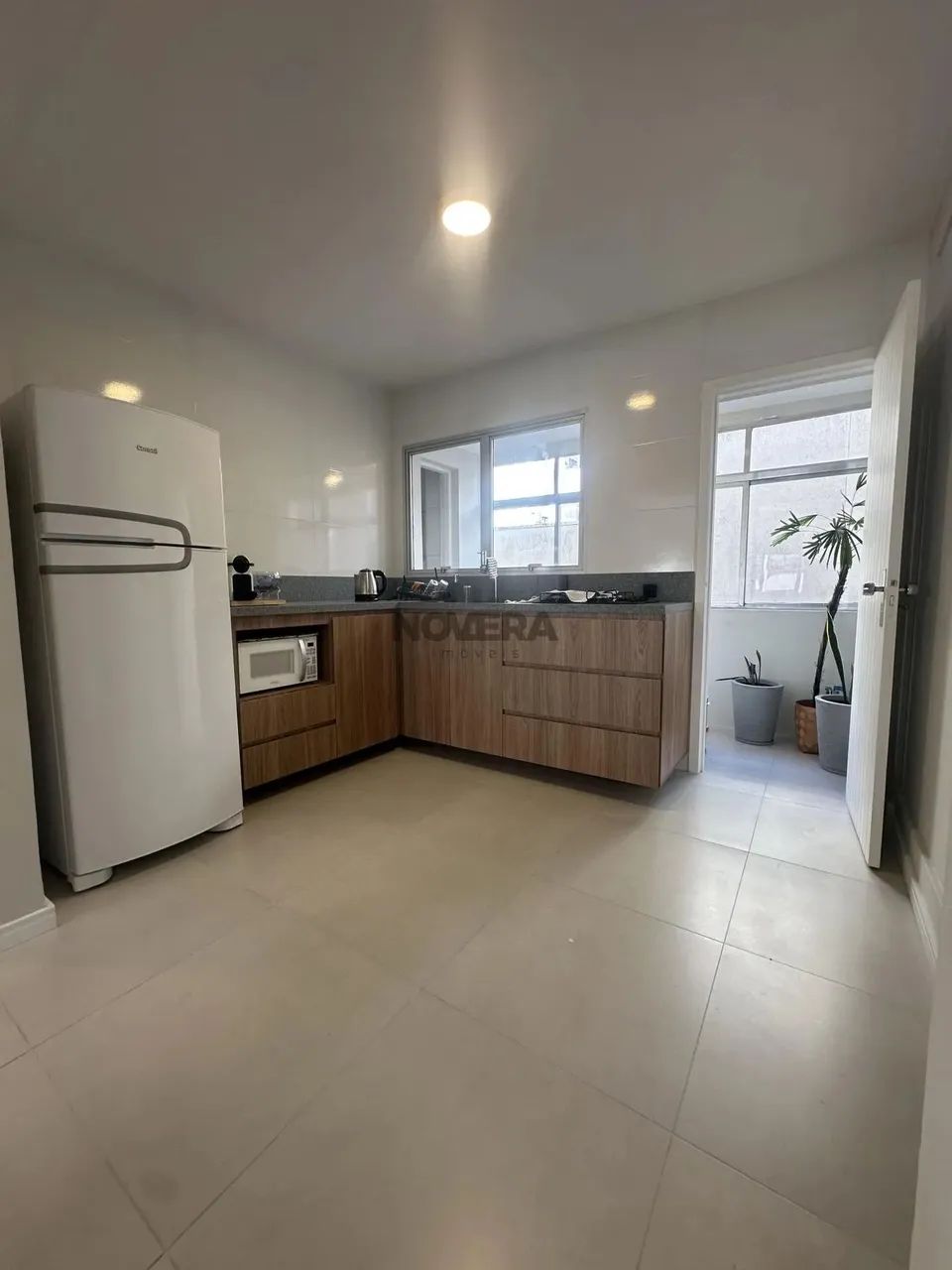 Apartamento central amplo - Foto 14