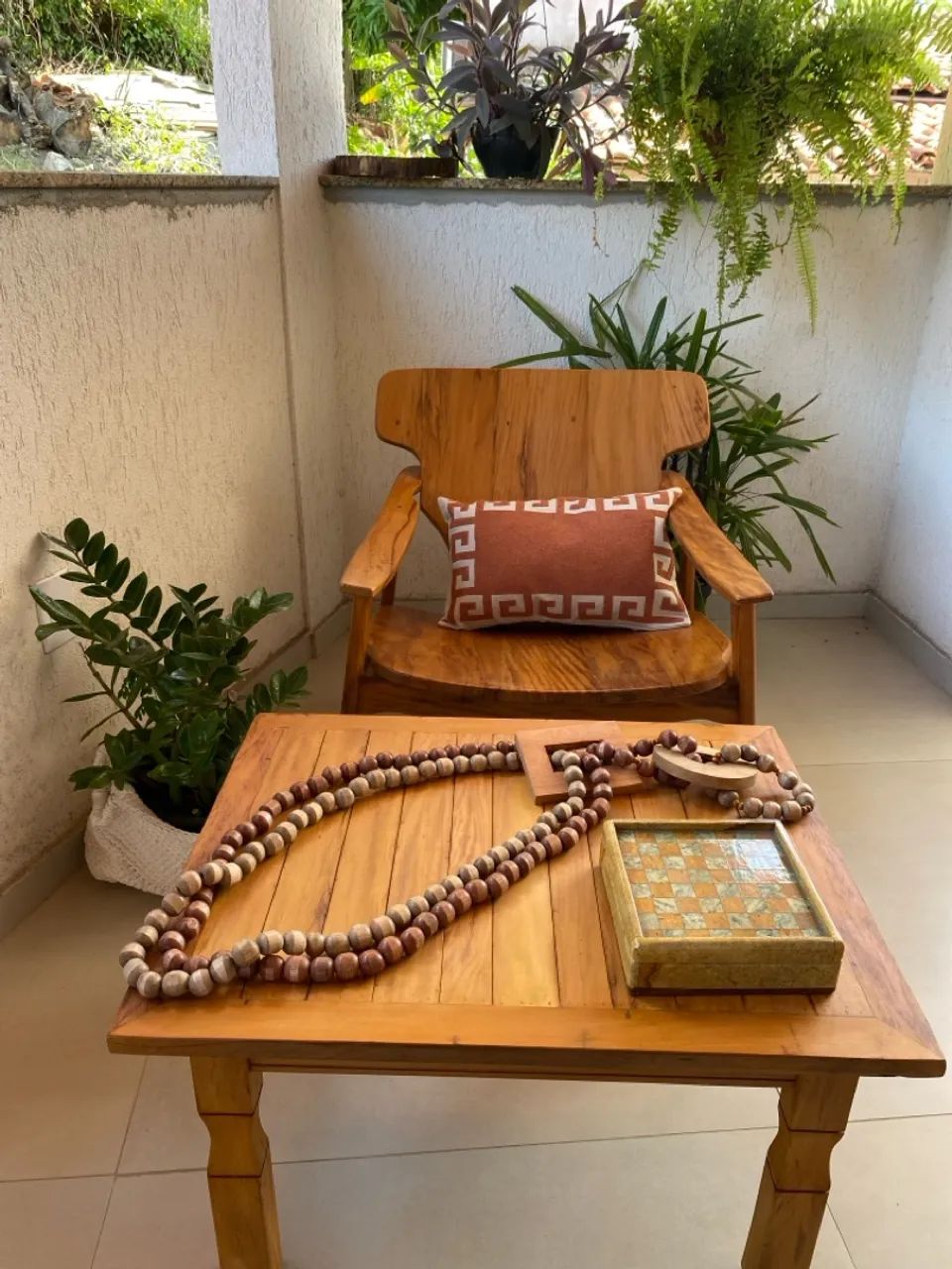 Cadeira de Madeira Maciça - Estilo Moderno64596143093761121