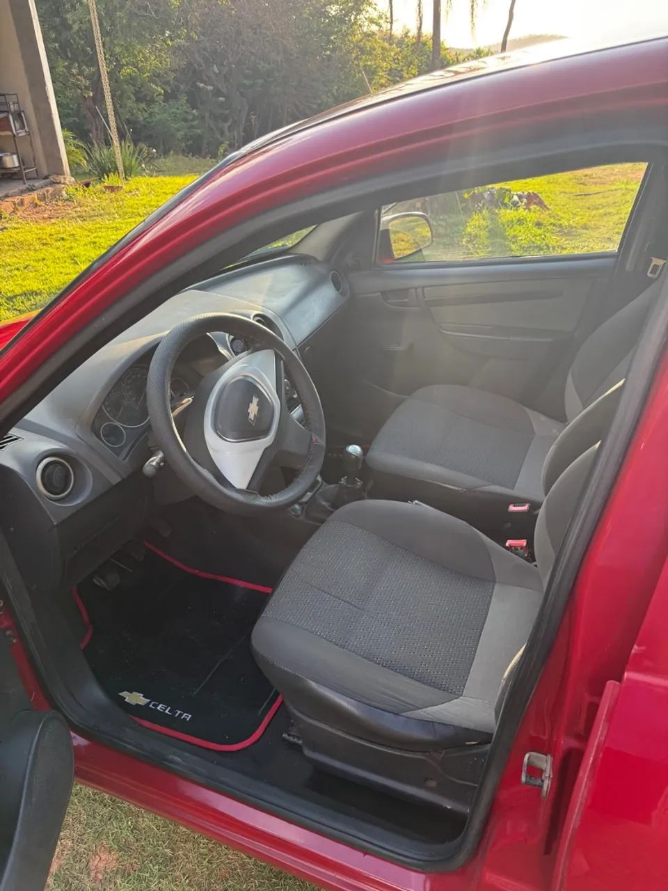 VENDO Celta 1.0 LT 2013 4p OPORTUNIDADE! - Foto 5