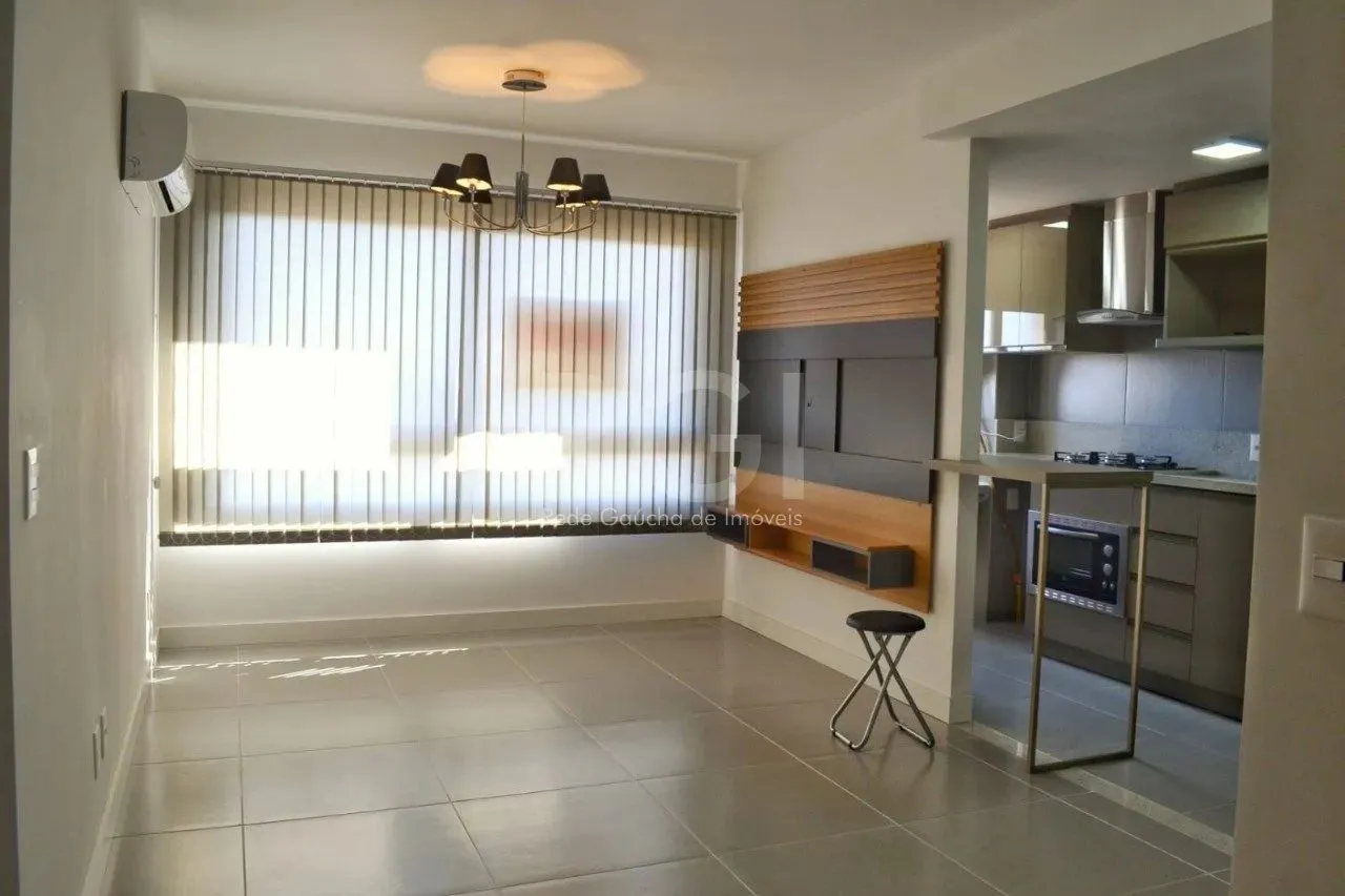 Apartamento à venda no bairro Farroupilha com 75 m² e 3 dormitórios/quartos.