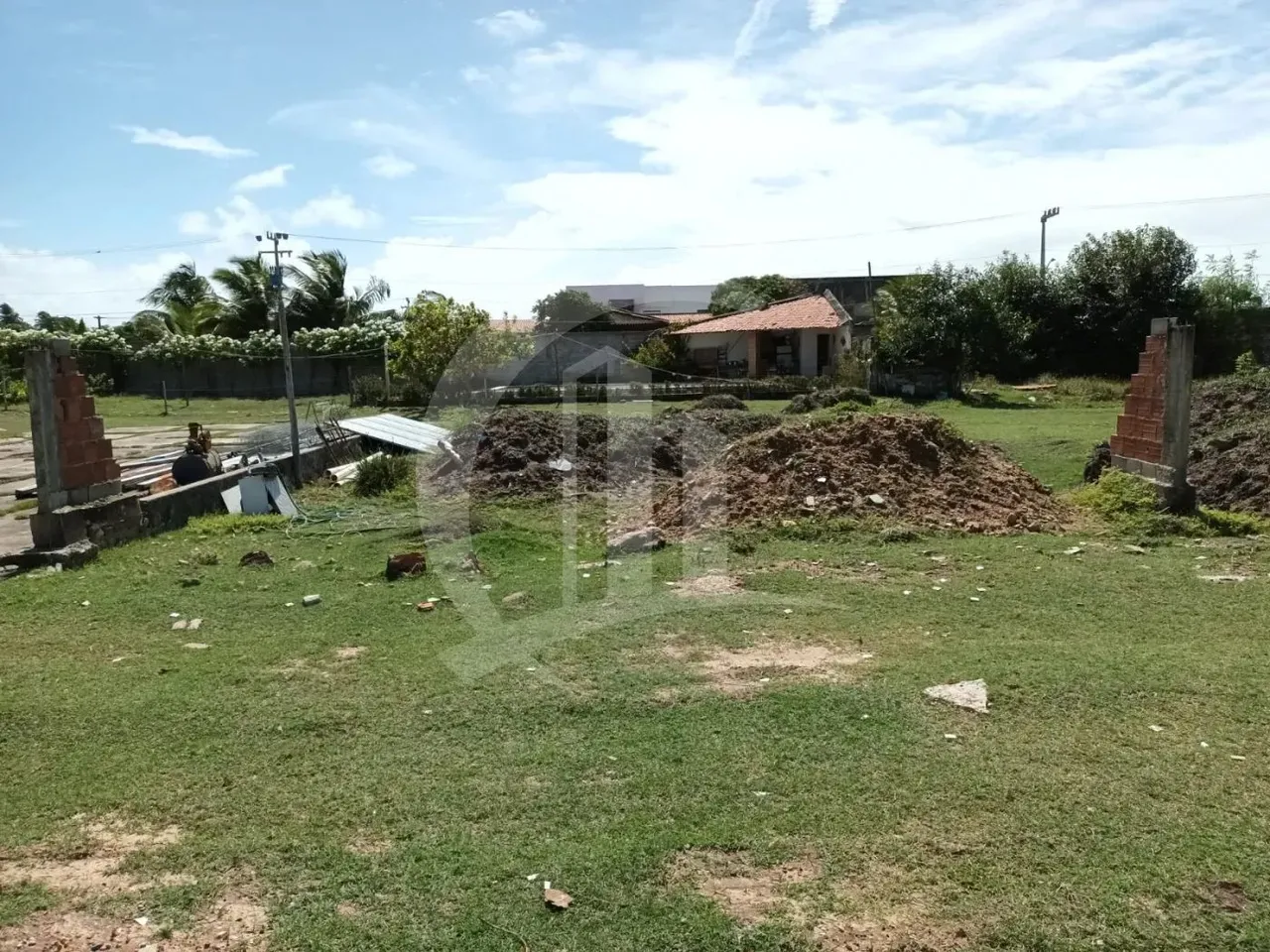 Lote à Venda 380m² Posição Leste/Norte