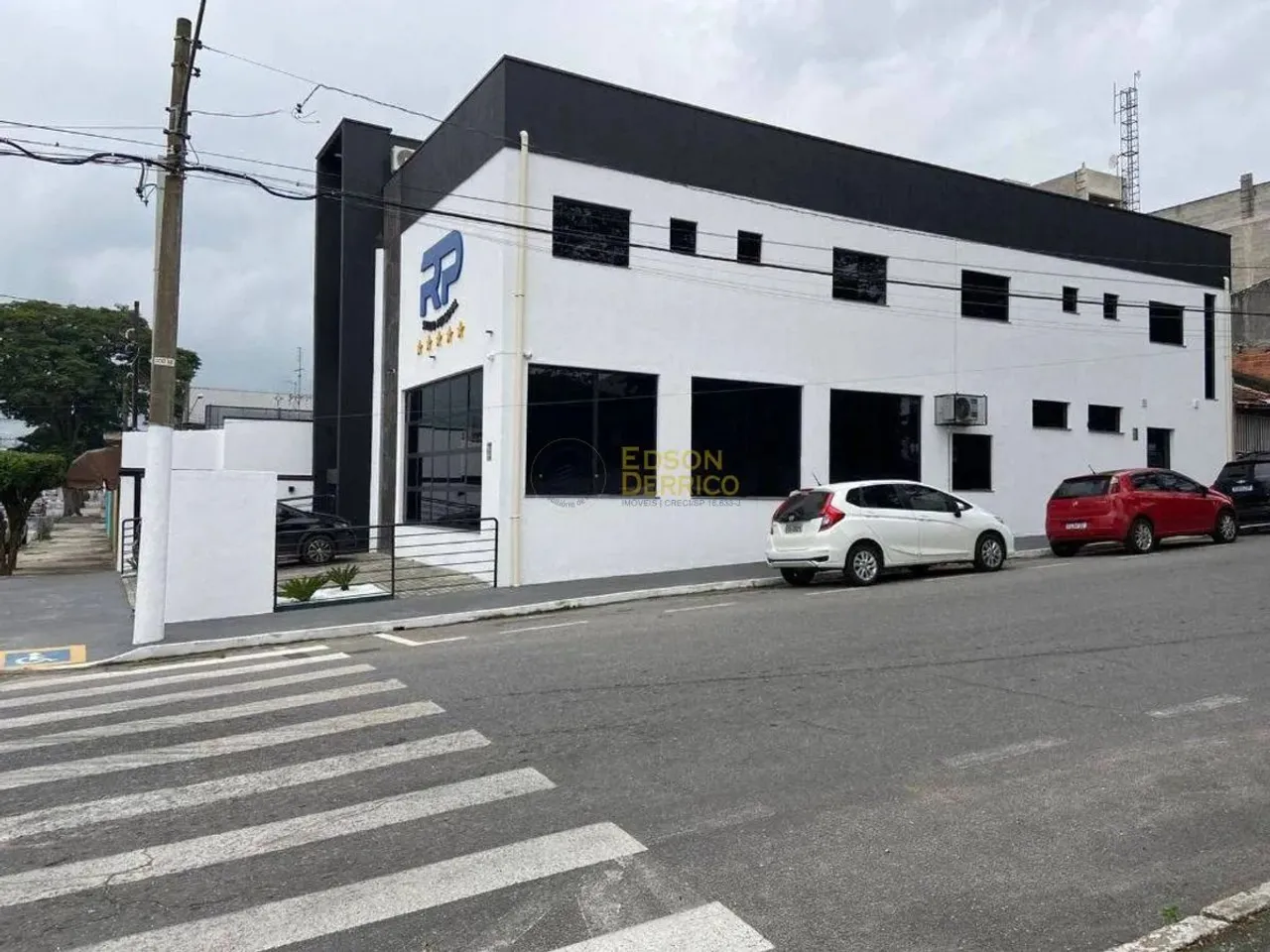 Sala para alugar, 35 m² por R$ 1.532,93/mês - Chácara Galega - Pindamonhangaba/SP