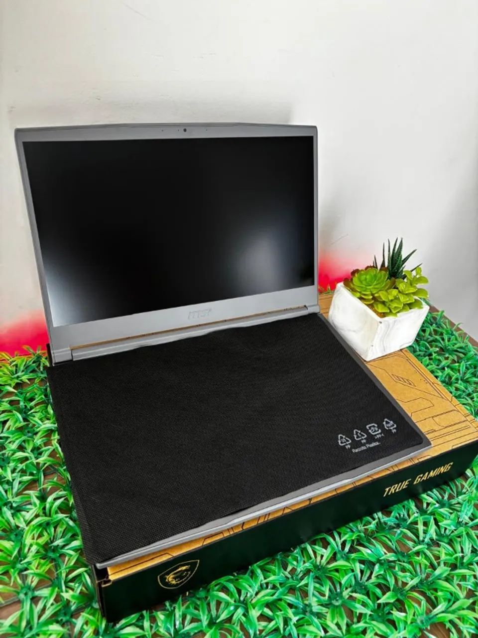 Notebook Gamer MSI i5 13° RTX 3050 16GB 144Hz - Notebooks