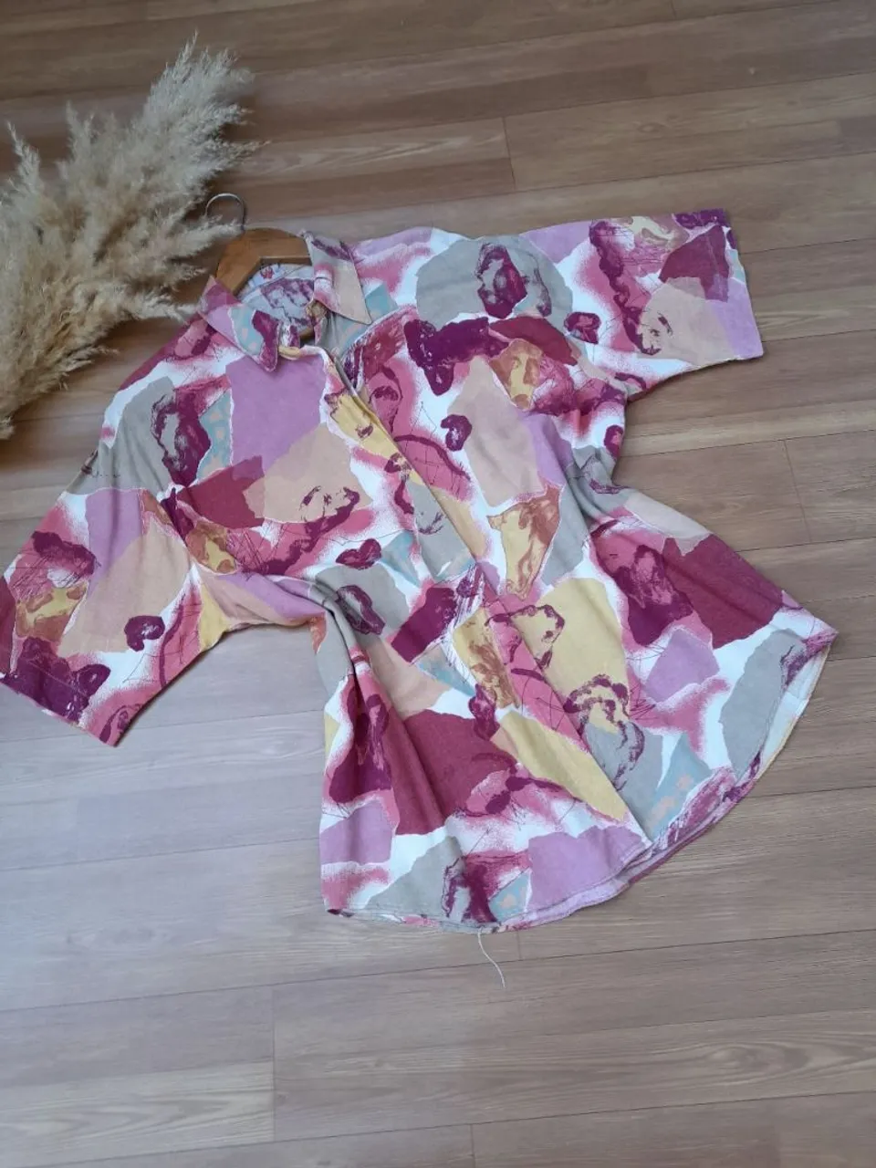 Camisa estampada feminina