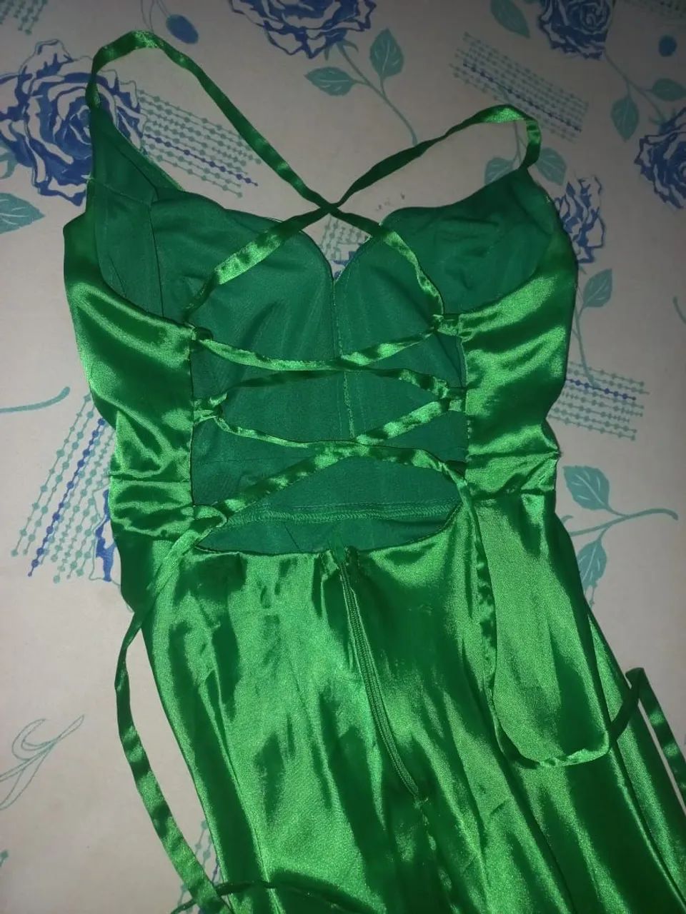 Vendo vestido verde tamanho P  - Foto 2