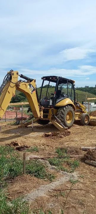 Retroescavadeira Caterpillar 416E - Foto 5