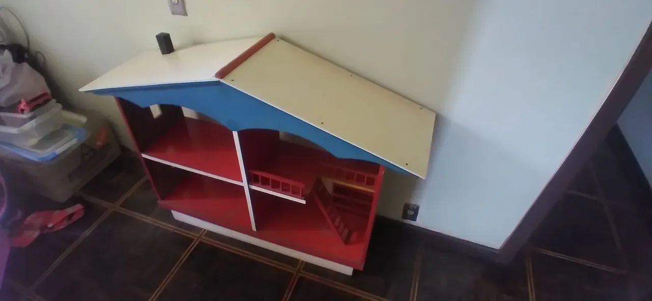Baixou o preço!!! Casinha de boneca - Foto 2