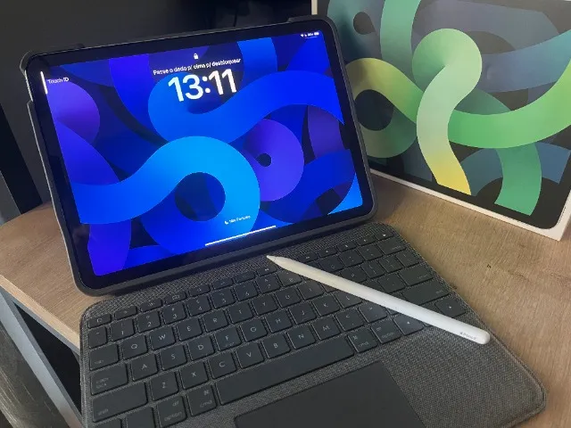Apple iPad Air 256gb (4a Geração Wifi) Com Apple Pencil