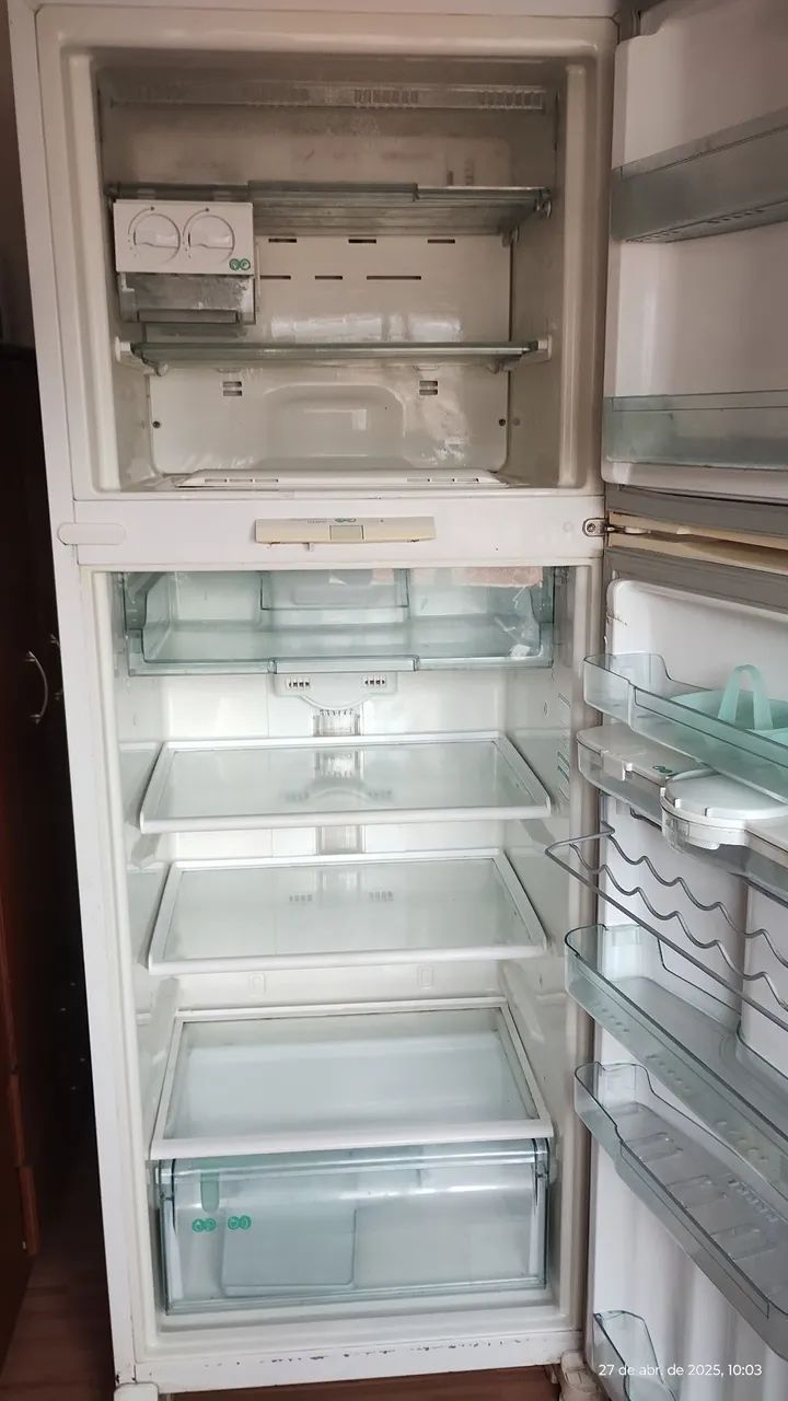 Geladeira Consul Duplex com Dispenser de Água - Foto 4