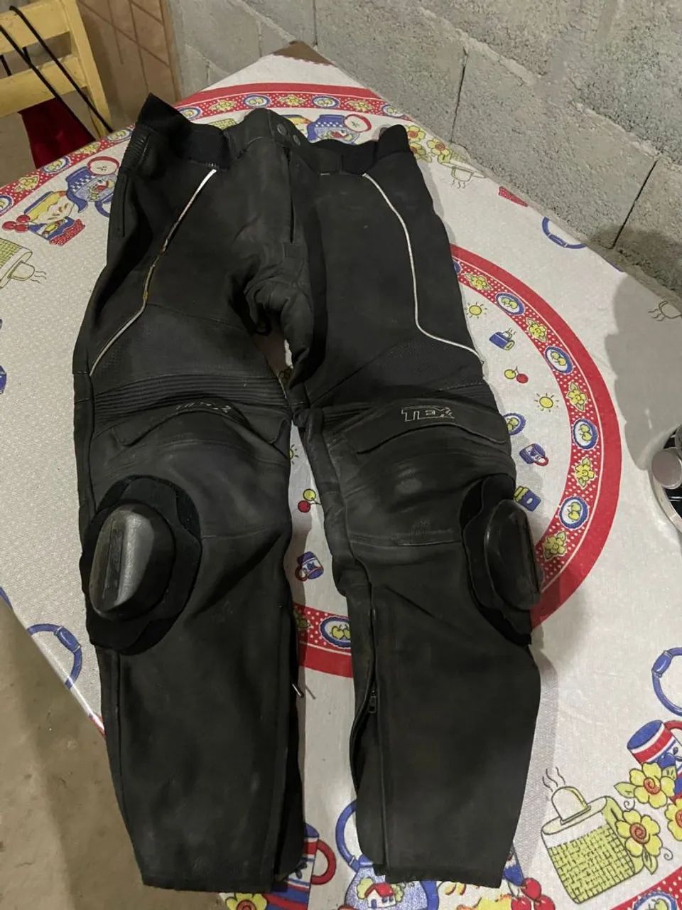 Jaqueta e calça  - Foto 6