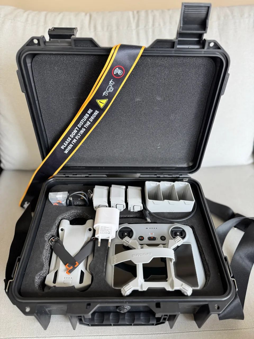 Drone DJI Mini 3 Pro + Fly More e acessórios - Foto 3