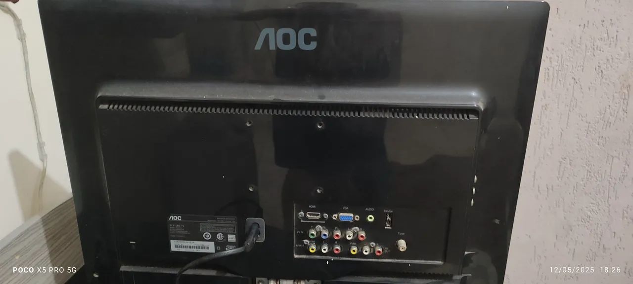 TV Monitor AOC 22 " - Foto 2