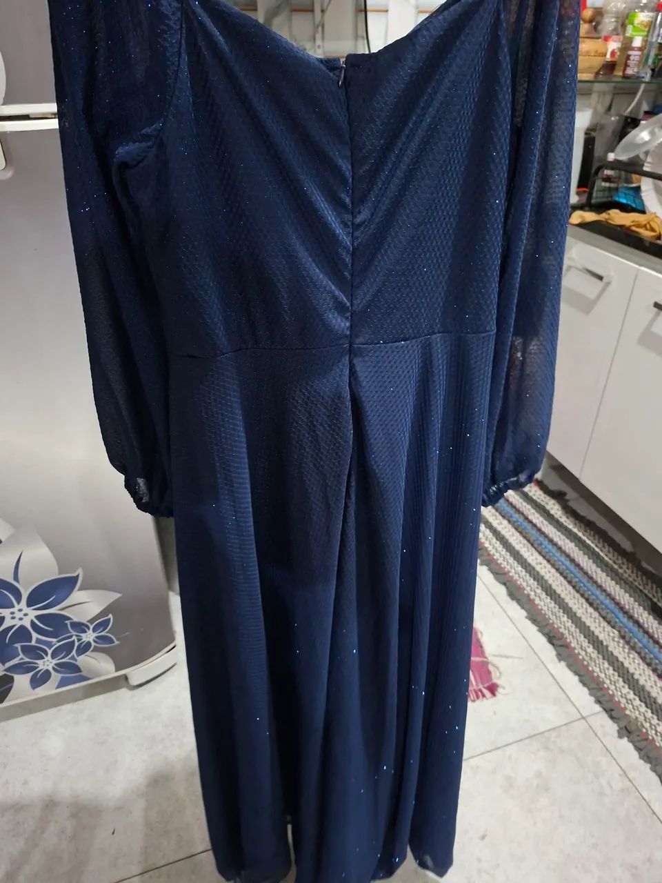 Vestido Azul com Brilho - Elegância e Conforto! - Foto 3
