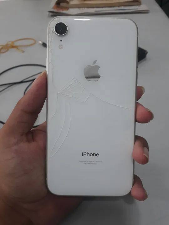 iPhone xr pra peças ou consertar, *DUQUE DE CAXIAS.  - Foto 2