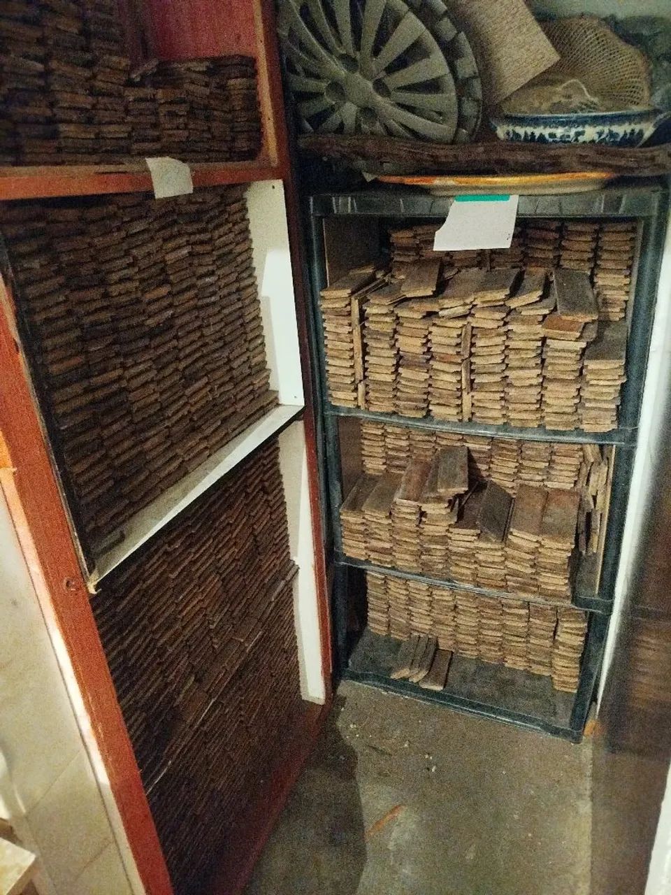 Tacos piso de madeira reposição usado 21x7 valor unitário R$ 2,00 - Foto 4