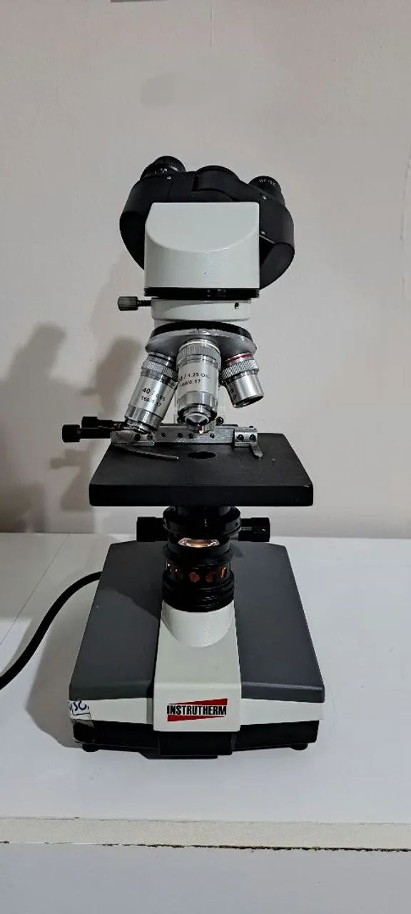 Microscópio Binocular Biológico - Foto 2