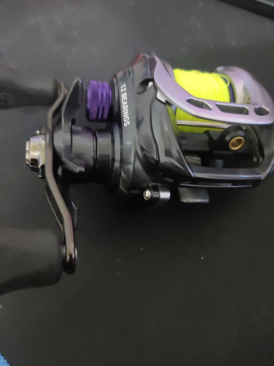 Carretilha Daiwa Fuego 100XS - Foto 2