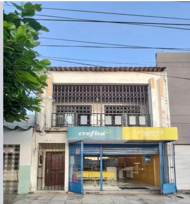 ALUGO CASA NOS ALTOS PARA FINS COMERCIAIS OU RESIDENCIAIS COM 3/4 TODOS SUÍTE 1 ESCRITÓRIO - Foto 2