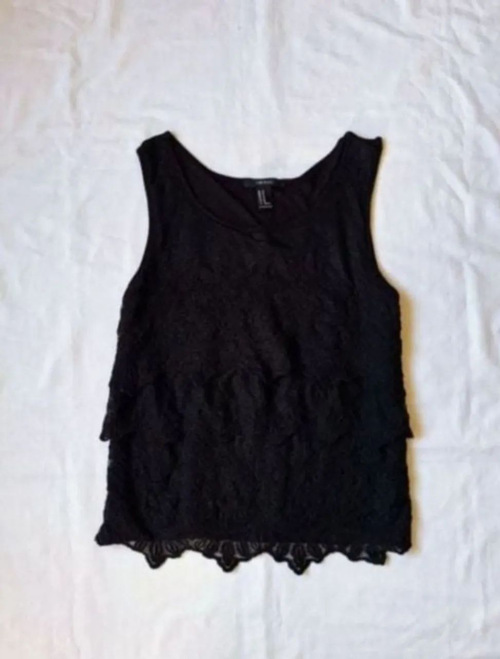Blusa renda forever 21