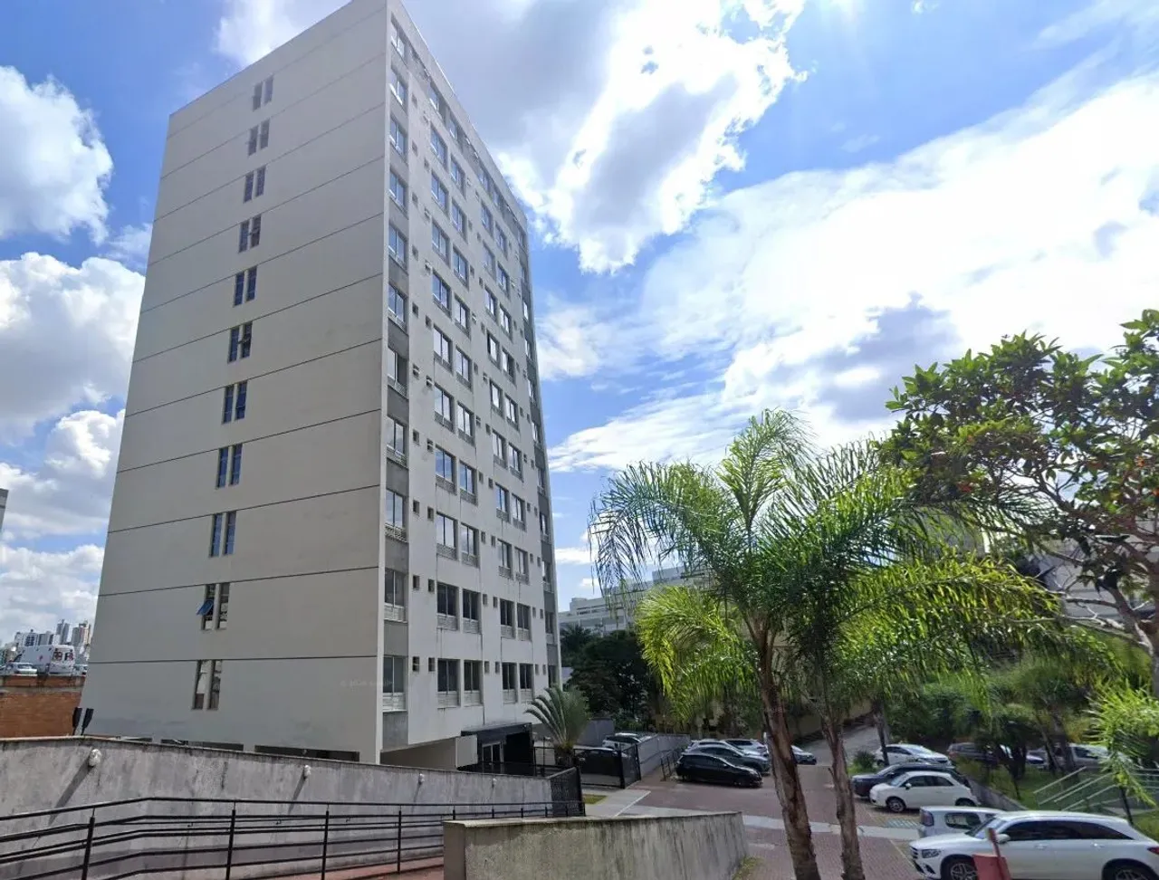 Sala Comercial com 33m2, no bairro Estoril/BH.