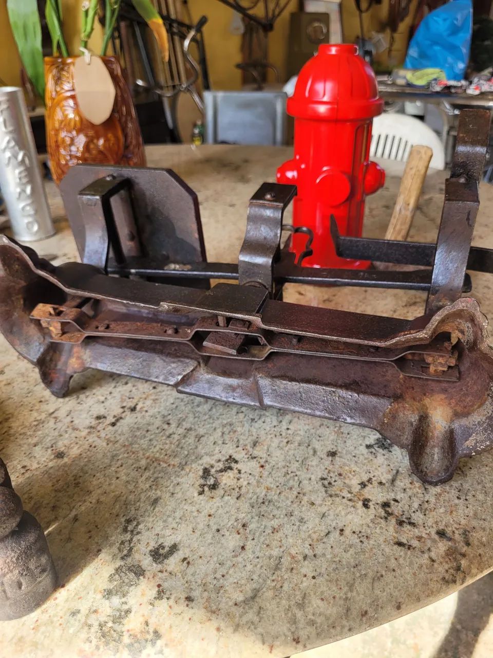 Balança muito antiga,peça de museu: - Foto 3