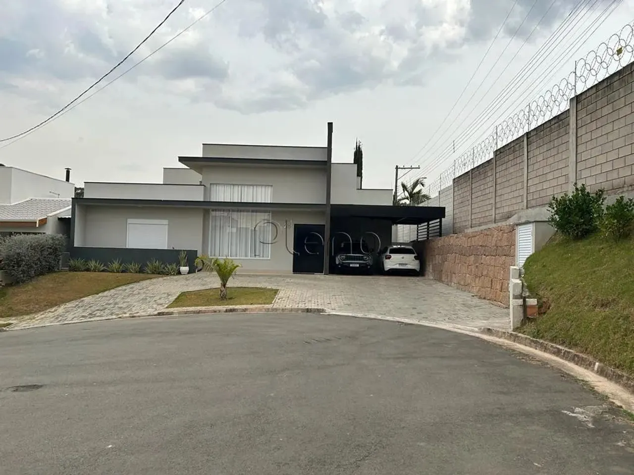 Casa à venda em Valinhos, Chácaras Silvania, com 3 suítes, com 202 m², Condomínio Tabapuã