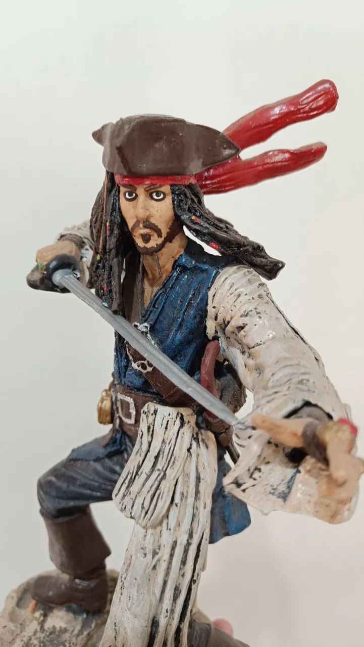 Estatueta Jack Sparrow - Piratas do Caribe  - Foto 2