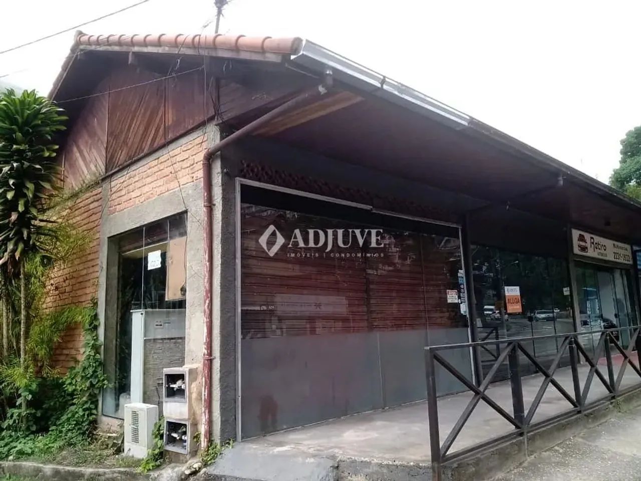 Loja para Locação 1 Quarto, 101M², Retiro, Petrópolis - RJ