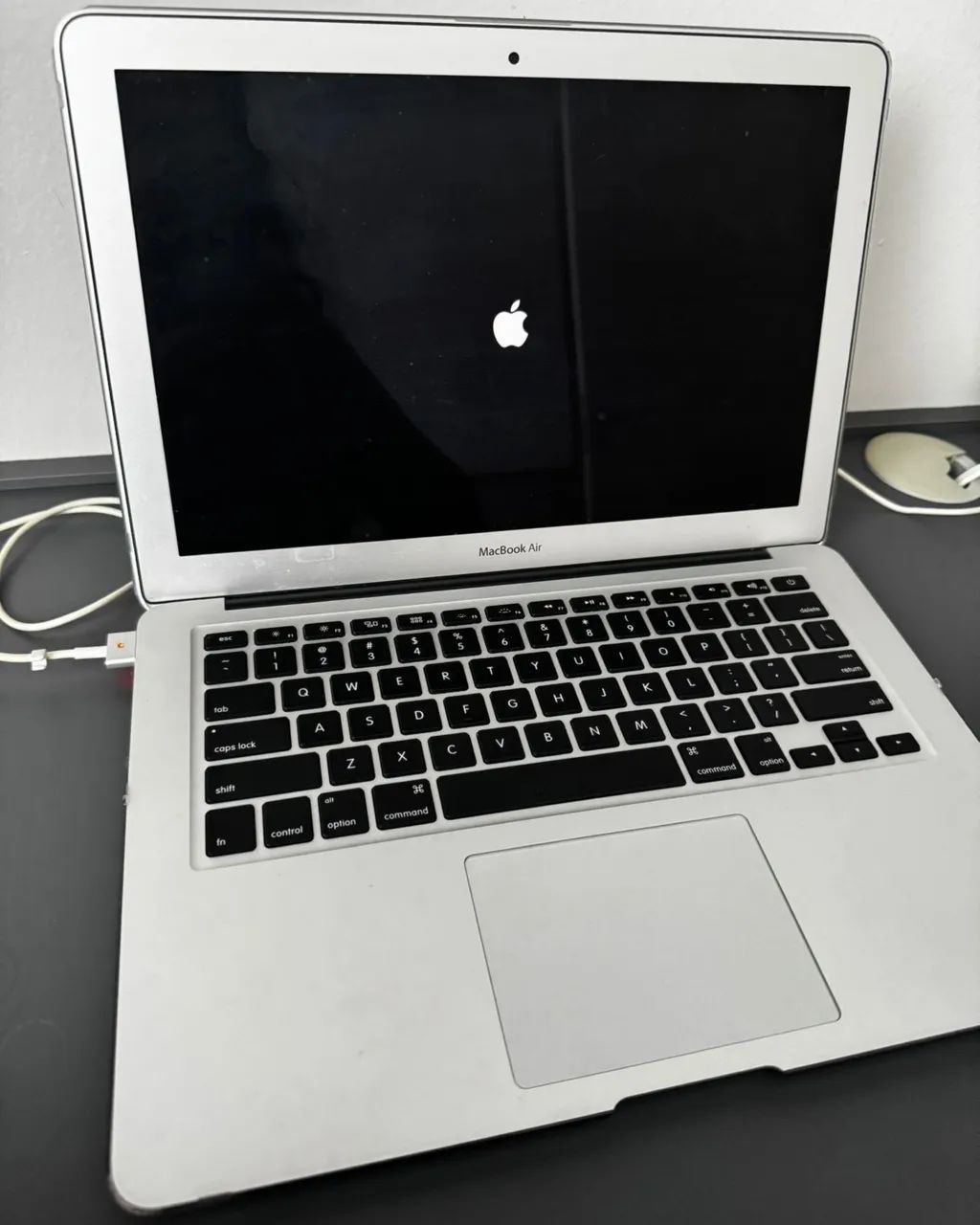 IPad Pro 11     Mac book Air 13  - Foto 2