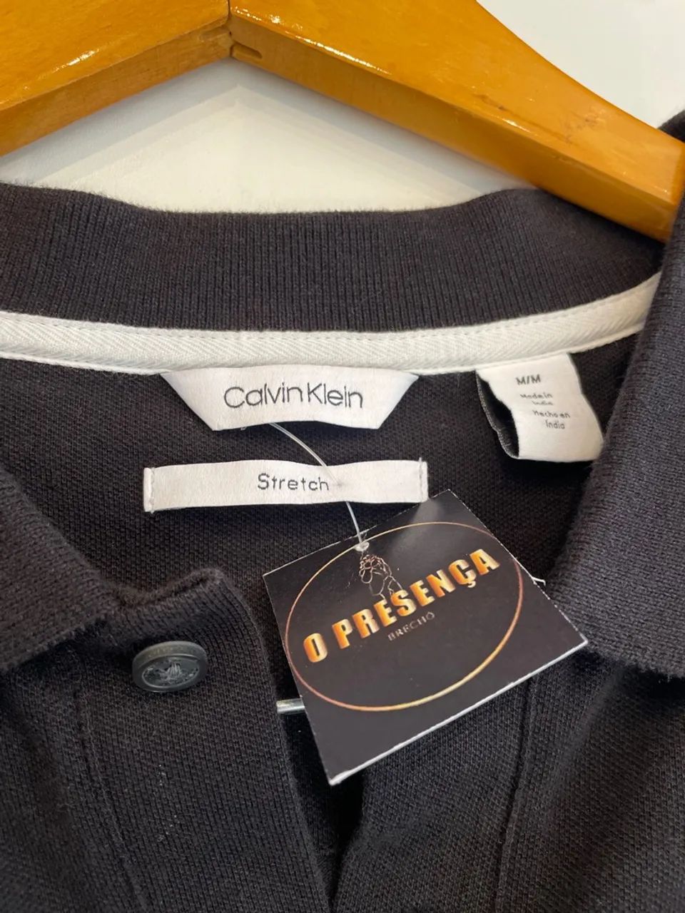 Polo Calvin Klein - Tamanho M - Foto 3