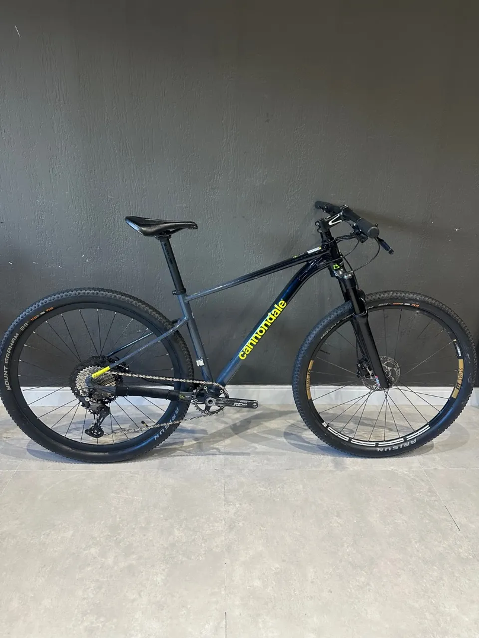 Bic. Cannondale SL MTB Aro 29