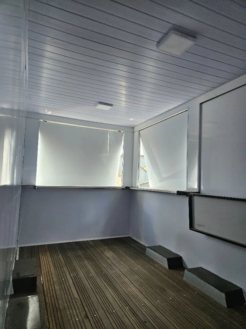 TRAILER com espaço interno 3.5m X 2m - Foto 4