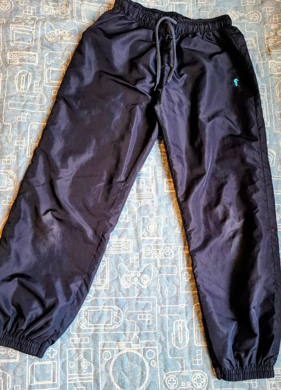 Calça Tactel forrada 9 anos  - Foto 4