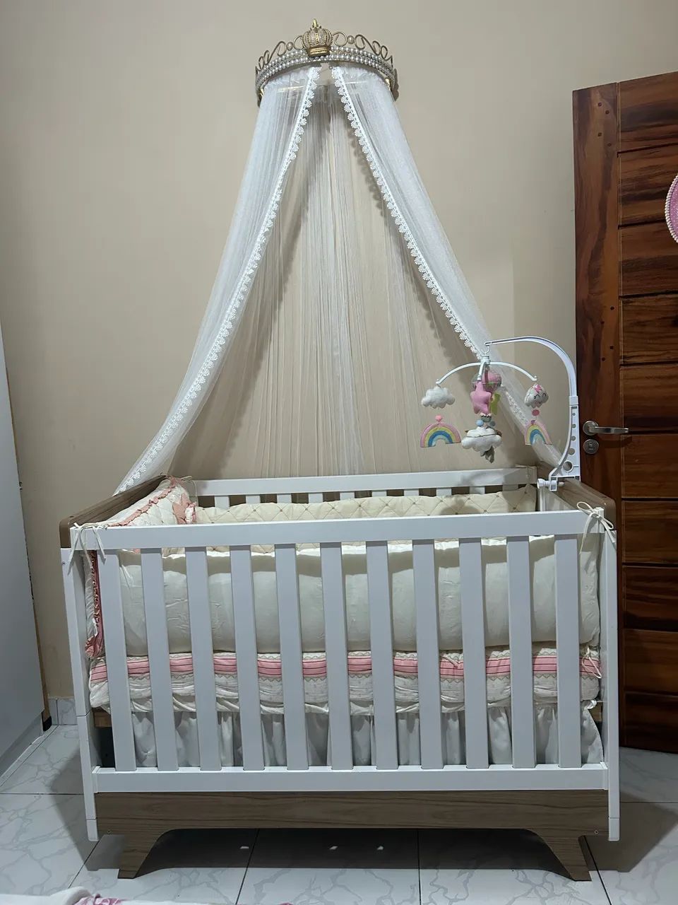 Vendo Berço mini cama + kit de berço completo + mosqueteiro provençal  - Foto 3